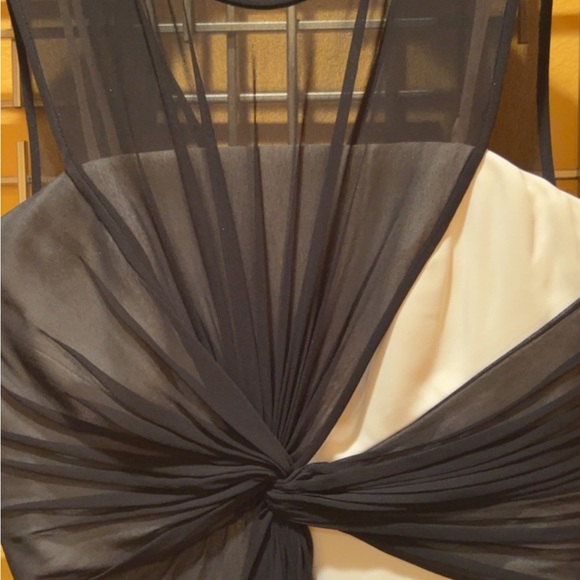 BCBG MAXAZRIA |  Women’s Evening Gown Dress Sleeveless Size 0 - Picture 2 of 10